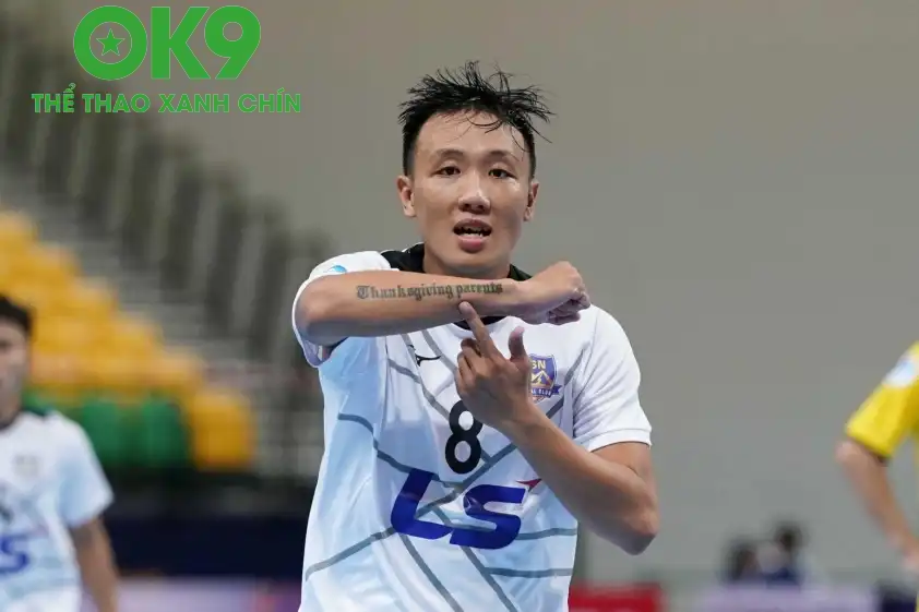 Pivo kỳ cựu Minh Trí bất ngờ bị loại